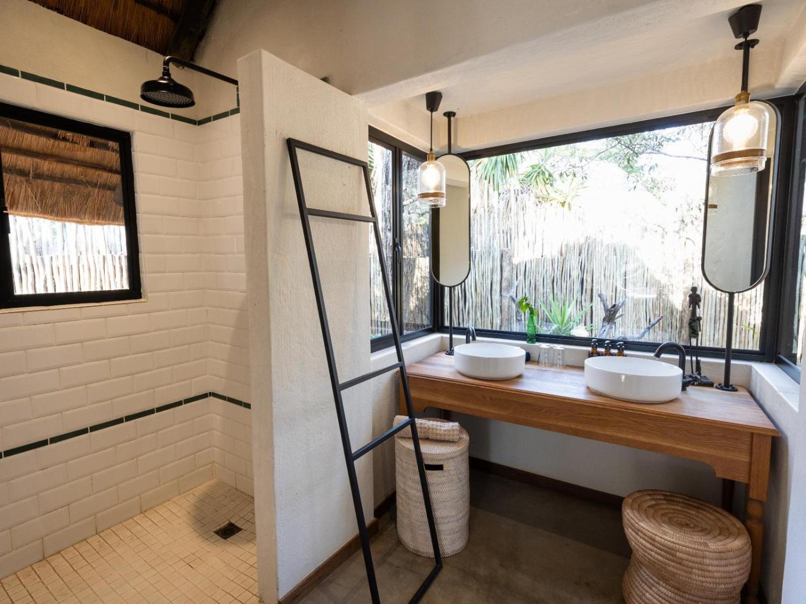 Kwambili Game Lodge Thornybush Game Reserve Habitación foto